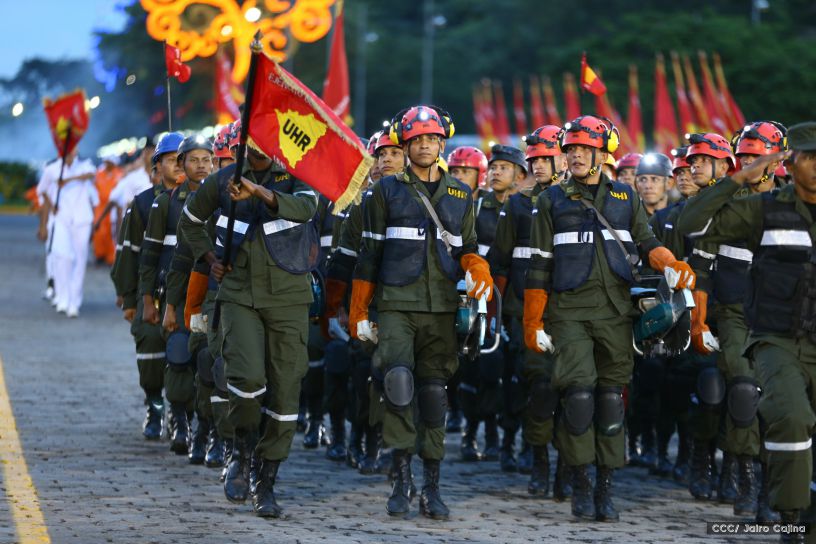 Desfile por el 37 Aniversario del Ejército de Nicaragua