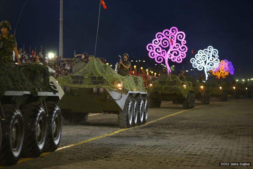 Desfile por el 37 Aniversario del Ejército de Nicaragua
