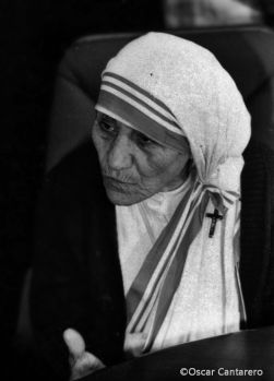 El encuentro entre Santa Teresa de Calcuta y el Comandante Daniel Ortega