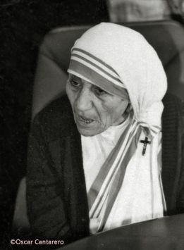 El encuentro entre Santa Teresa de Calcuta y el Comandante Daniel Ortega