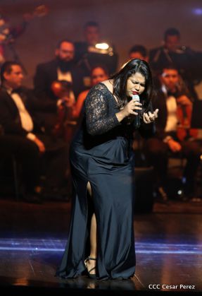 Homenaje a Juan Gabriel en el Teatro Nacional Rubén Darío