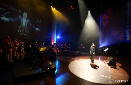 Homenaje a Juan Gabriel en el Teatro Nacional Rubén Darío
