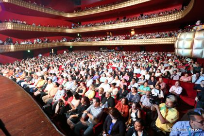 Homenaje a Juan Gabriel en el Teatro Nacional Rubén Darío