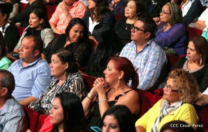 Homenaje a Juan Gabriel en el Teatro Nacional Rubén Darío