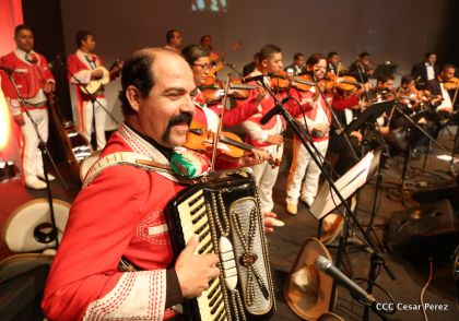 Homenaje a Juan Gabriel en el Teatro Nacional Rubén Darío