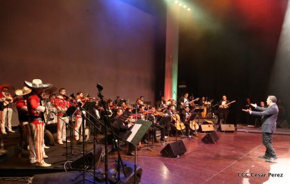 Homenaje a Juan Gabriel en el Teatro Nacional Rubén Darío