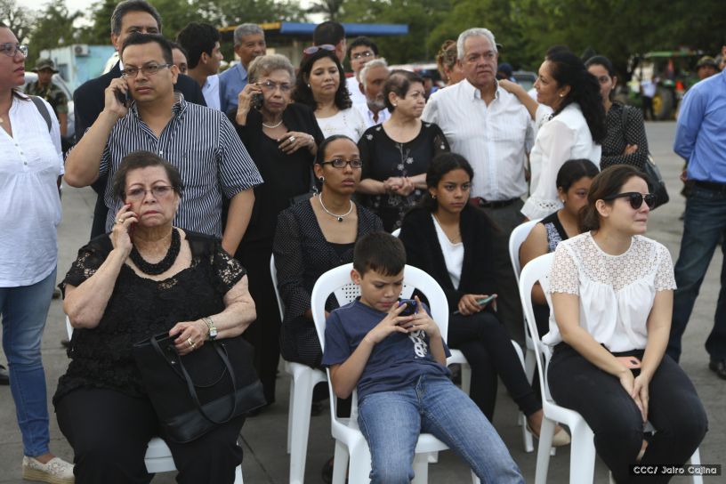 Compañero René Núñez recibido con honores en Peñas Blancas