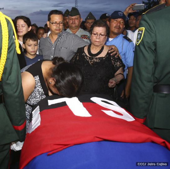 Compañero René Núñez recibido con honores en Peñas Blancas