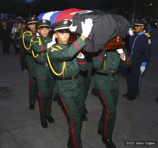 Compañero René Núñez recibido con honores en Peñas Blancas