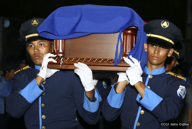 Compañero René Núñez recibido con honores en Peñas Blancas