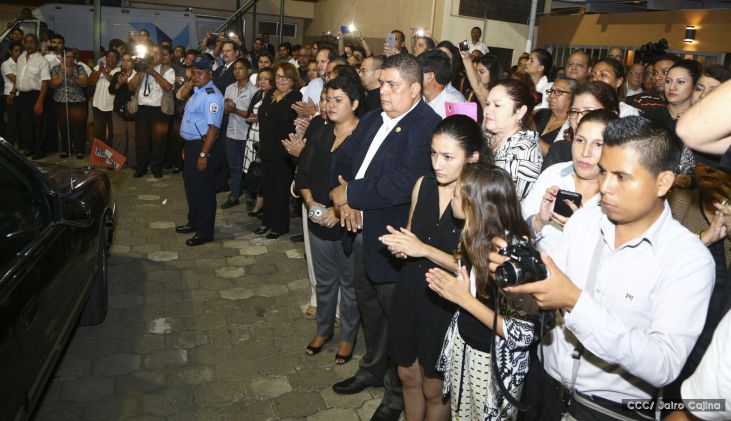 Compañero René Núñez recibido con honores en Peñas Blancas