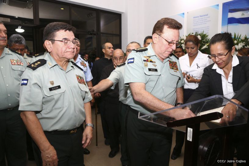 Compañero René Núñez recibido con honores en Peñas Blancas
