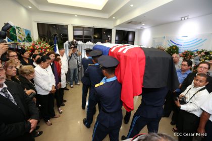 Vela de cuerpo presente del compañero René Núñez Téllez