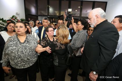 Vela de cuerpo presente del compañero René Núñez Téllez