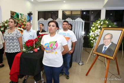 Vela de cuerpo presente del compañero René Núñez Téllez