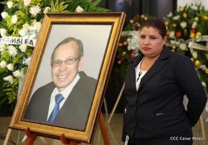 Vela de cuerpo presente del compañero René Núñez Téllez