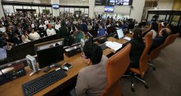 Daniel y Rosario participan en sesión solemne en la Asamblea Nacional en honor al compañero René Núñez