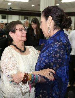 Daniel y Rosario participan en sesión solemne en la Asamblea Nacional en honor al compañero René Núñez