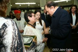 Daniel y Rosario participan en sesión solemne en la Asamblea Nacional en honor al compañero René Núñez