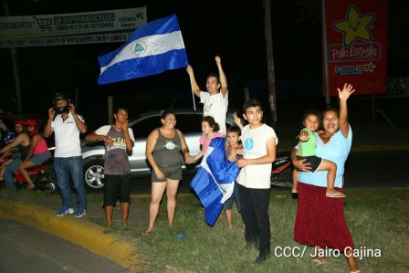 Nicaragua recibe a su Tetracampeón: Román "Chocolatito" González