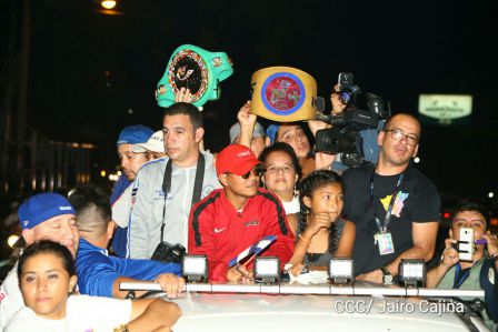 Nicaragua recibe a su Tetracampeón: Román "Chocolatito" González
