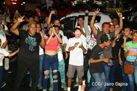 Nicaragua recibe a su Tetracampeón: Román "Chocolatito" González