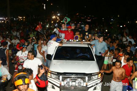 Nicaragua recibe a su Tetracampeón: Román "Chocolatito" González