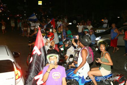 Nicaragua recibe a su Tetracampeón: Román "Chocolatito" González
