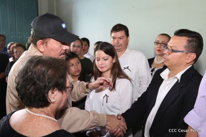 Comandante Daniel participa en honras fúnebres del compañero René Nuñez en León