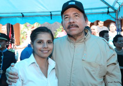 Comandante Daniel participa en honras fúnebres del compañero René Nuñez en León
