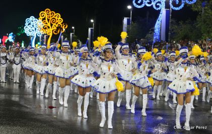 Más Fotos del Desfile Patrio en la Avenida de Bolívar a Chávez