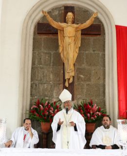 Eucaristía del Cardenal Leopoldo Brenes en Dolores, Carazo