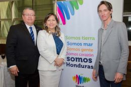 Celebración del 195 Aniversario de Independencia de Centroamérica en Argentina