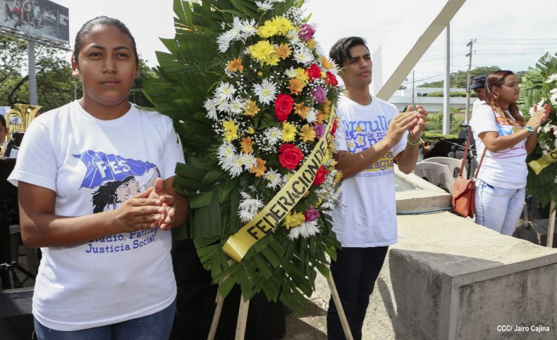 Juventud Sandinista rinde homenaje a Rigoberto López Pérez