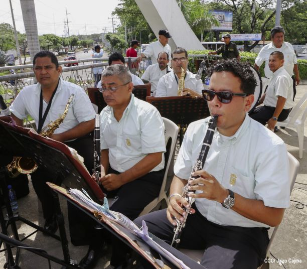 Juventud Sandinista rinde homenaje a Rigoberto López Pérez