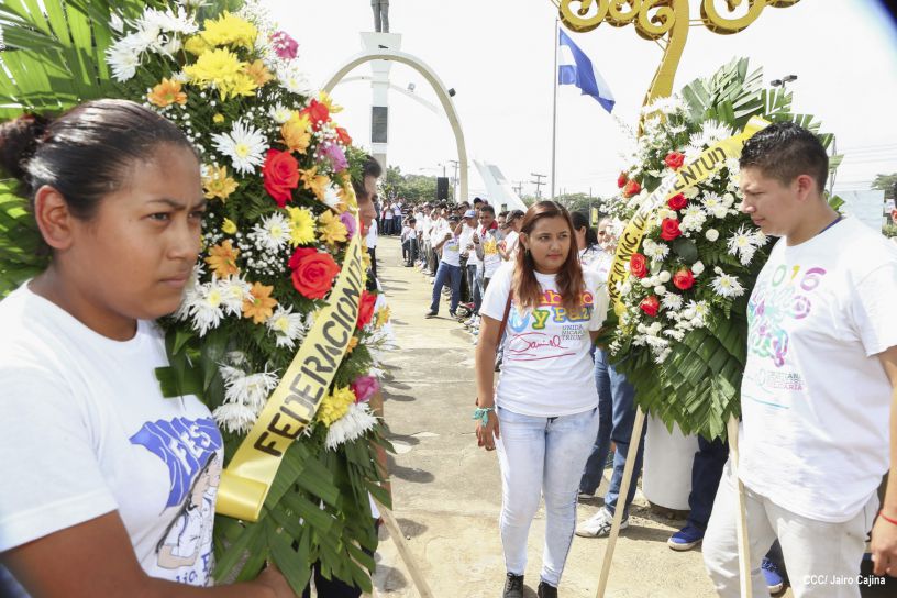 Juventud Sandinista rinde homenaje a Rigoberto López Pérez