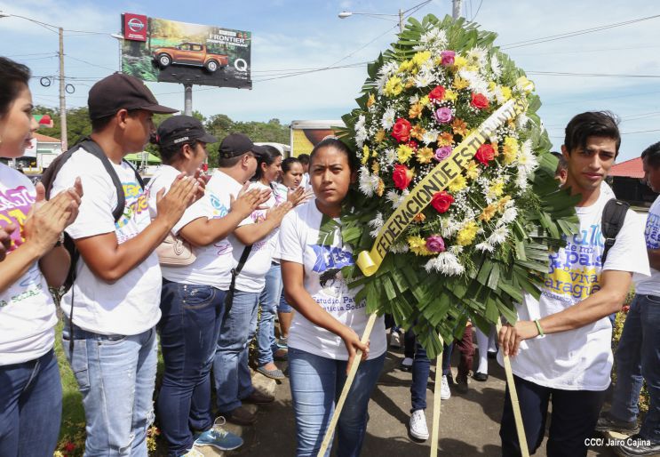 Juventud Sandinista rinde homenaje a Rigoberto López Pérez