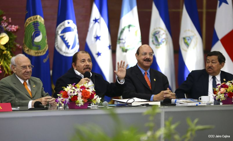 Presidente Daniel se reúne con el PARLACEN