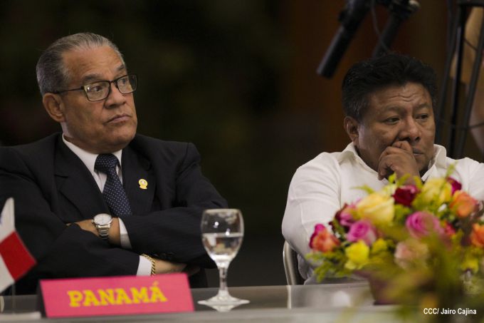 Presidente Daniel se reúne con el PARLACEN