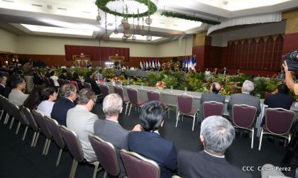 Presidente Daniel se reúne con el PARLACEN