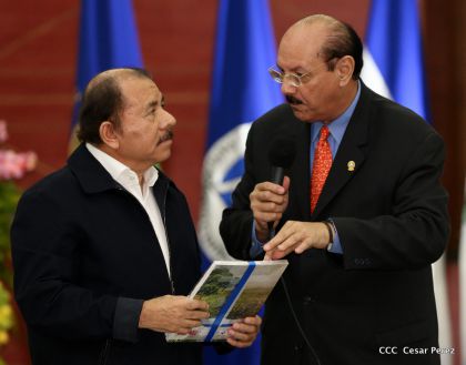 Presidente Daniel se reúne con el PARLACEN