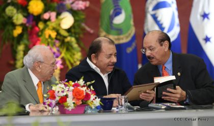 Presidente Daniel se reúne con el PARLACEN