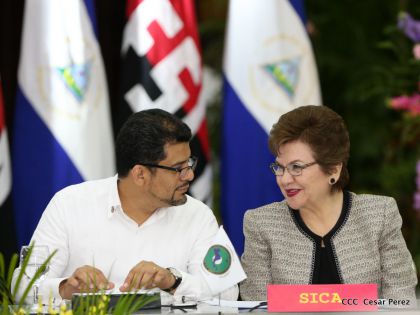 Presidente Daniel se reúne con el PARLACEN