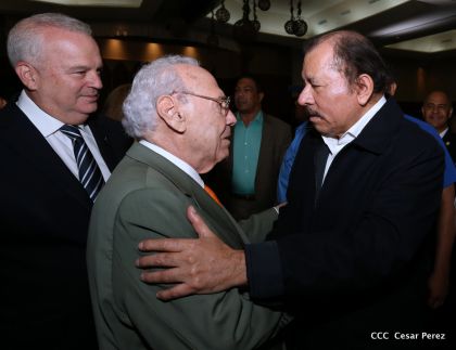 Presidente Daniel se reúne con el PARLACEN