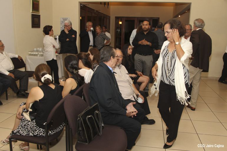 Vela del escritor y médico Fernando Silva