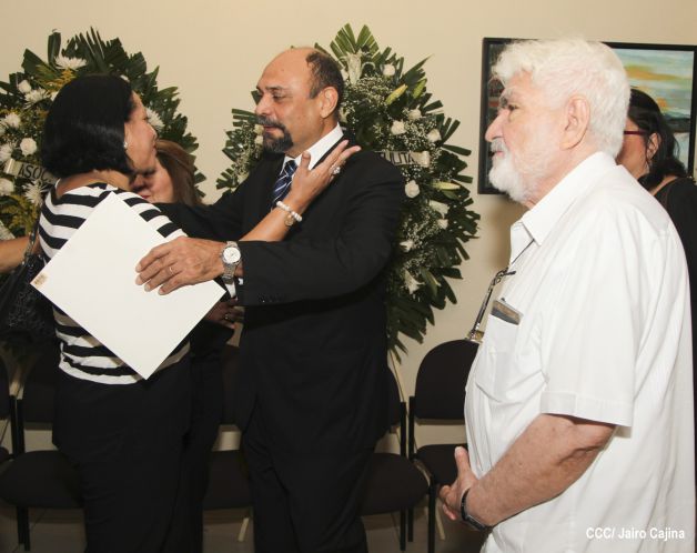 Vela del escritor y médico Fernando Silva