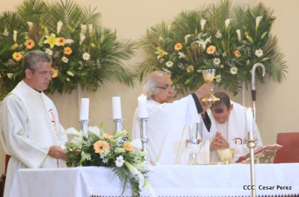 Misa del Cardenal Leopoldo Brenes en honor a San Francisco de Asís