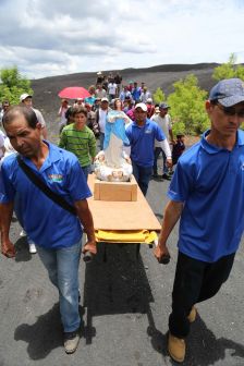 Procesión a Cerro Negro por 66 años de Gritería Chiquita