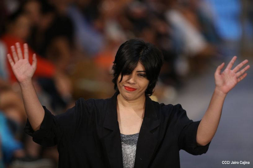 Segunda noche de pasarela en Nicaragua Diseña