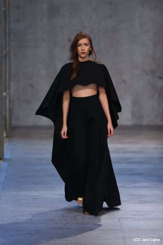 Segunda noche de pasarela en Nicaragua Diseña